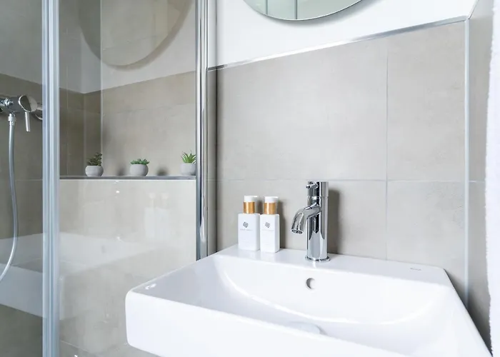 Flat First Apartman *